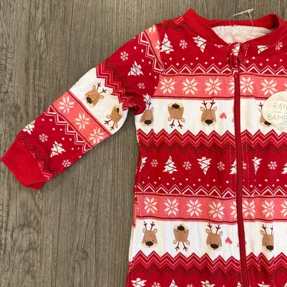 Milkberry Red and Pink Holiday Print Bamboo Sleeper - Picture 2 of 6